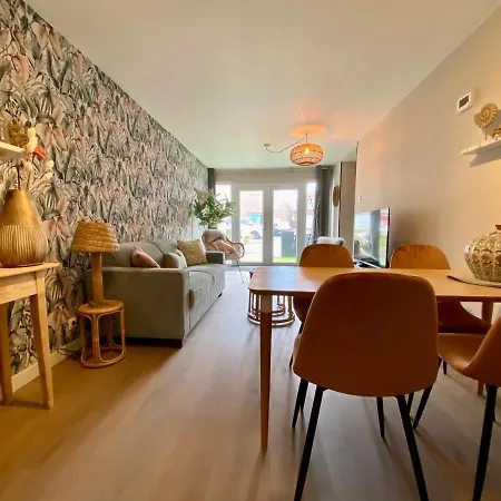 Apartment Gluecklich Am Deluxe Mit Wellnesszugang Egmond aan Zee